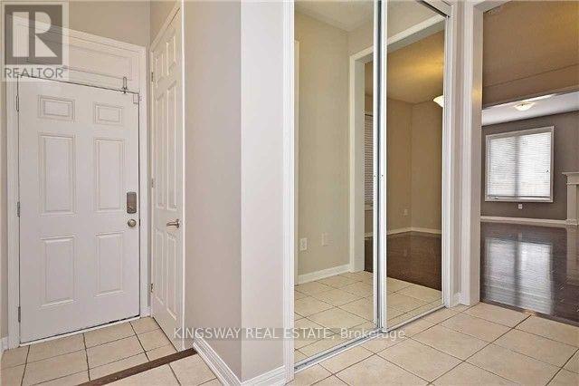 424 Zuest Crescent, Milton, Ontario  L9T 8B9 - Photo 4 - W12584724