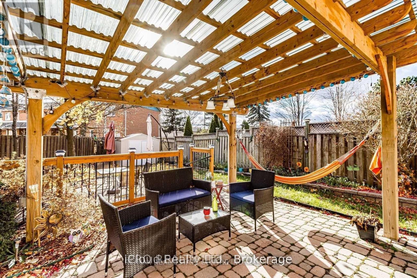 40 Muirland Crescent, Brampton, Ontario  L6X 4P4 - Photo 24 - W12584738