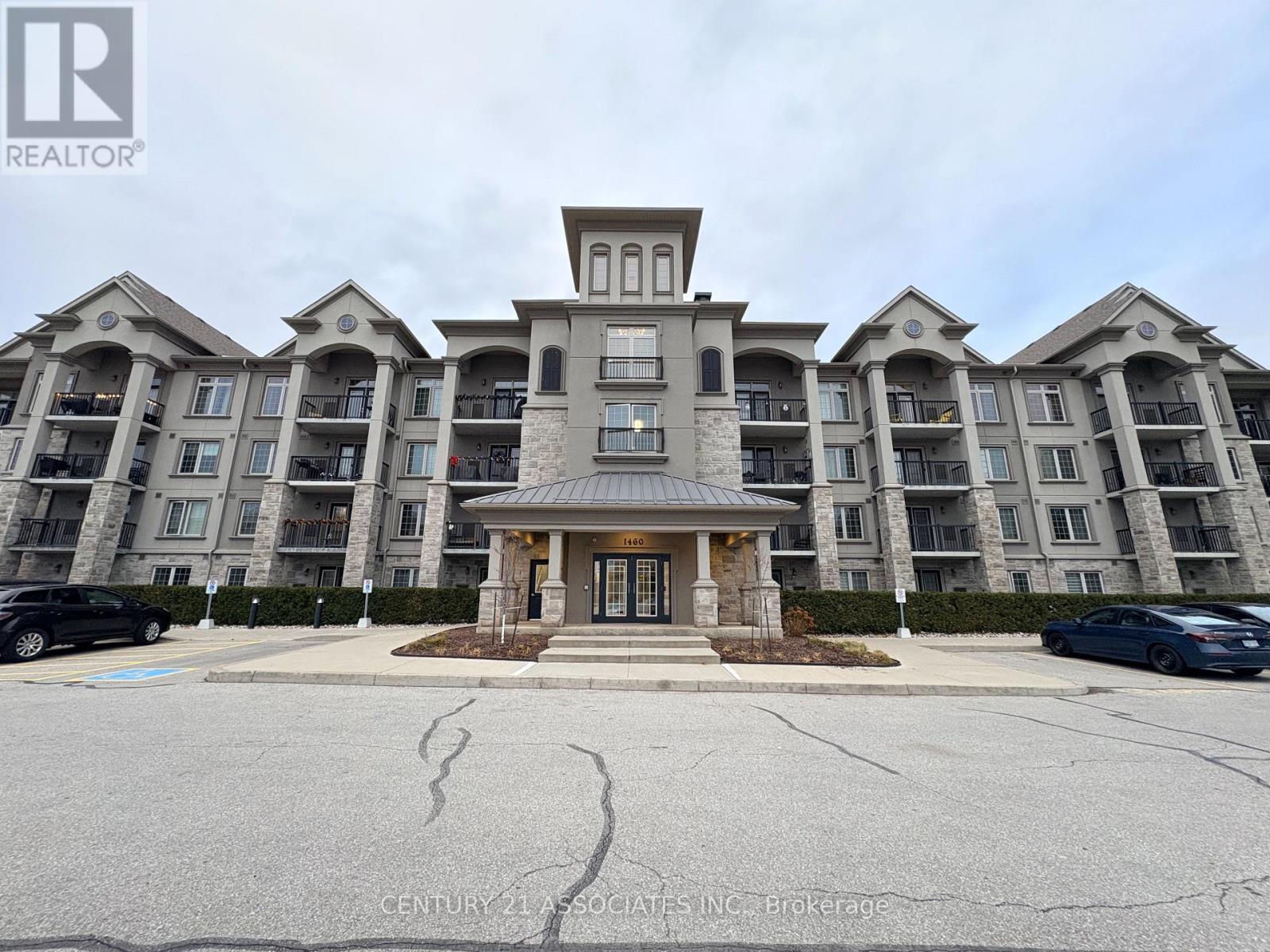 114 - 1460 MAIN STREET E, Milton, Ontario