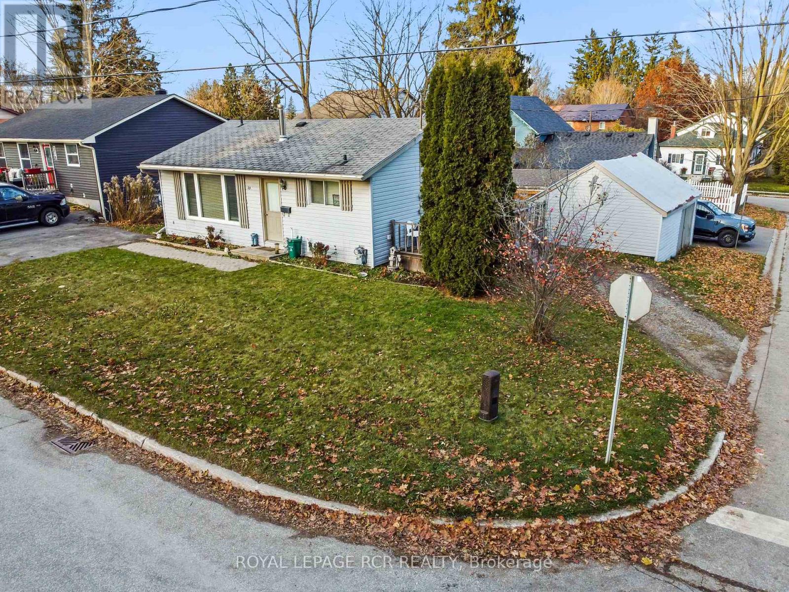 39 JOHN STREET, Orangeville, Ontario