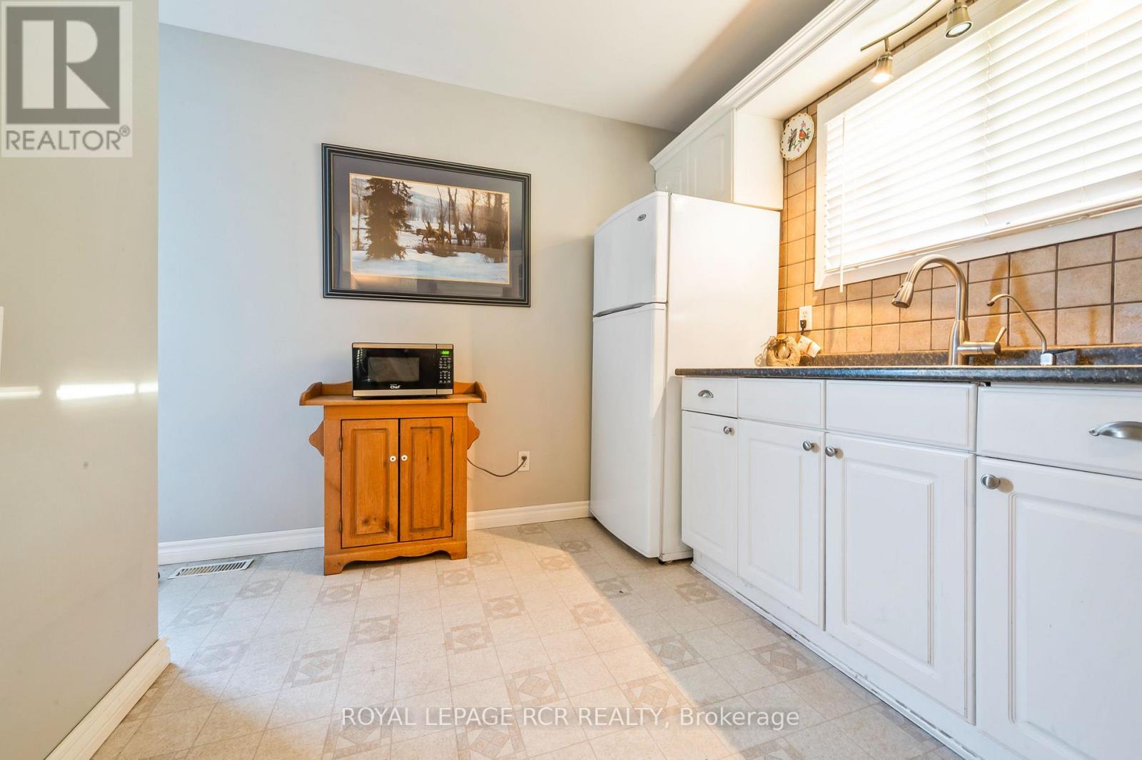 39 John Street, Orangeville, Ontario L9W 2P4 - Photo 10 - W12584776