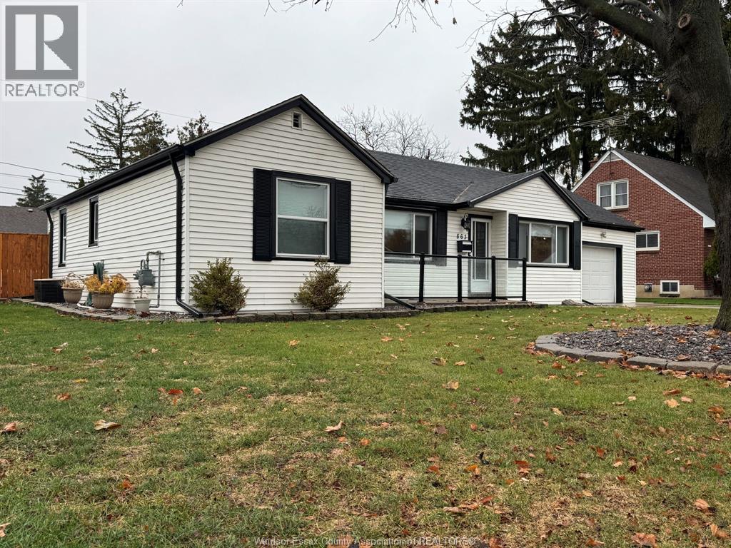 863 Matthew Brady Boulevard, Windsor, Ontario  N8S 3J7 - Photo 2 - 25030654