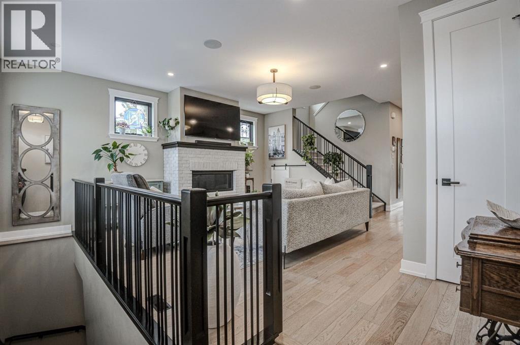 1581 38 Avenue Sw, Calgary, Alberta  T2T 6W8 - Photo 3 - A2260743