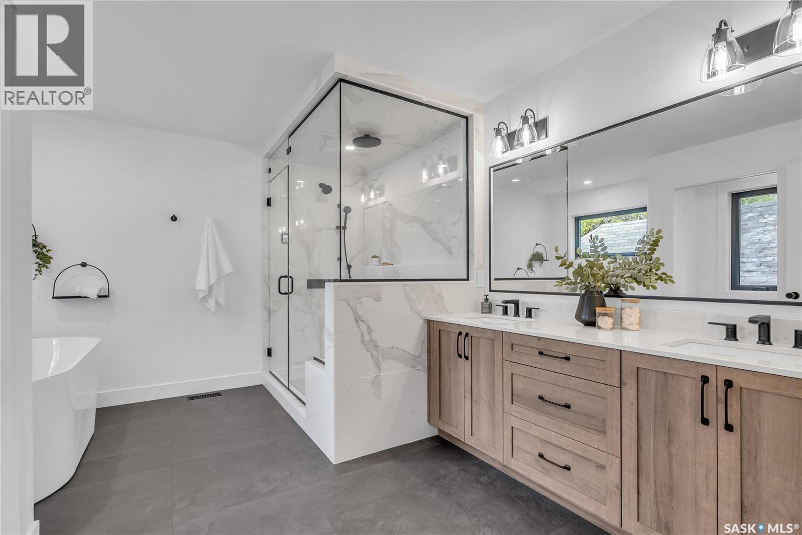 1121 13th Street E, Saskatoon, Saskatchewan  S7H 0C1 - Photo 16 - SK020323