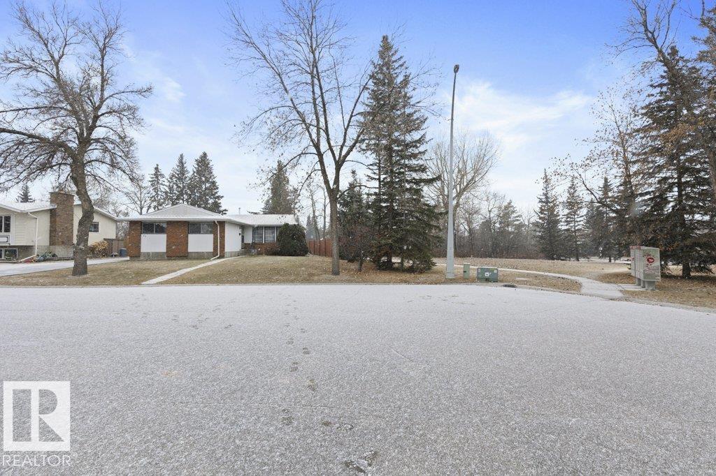 23 Lorraine Cr, St. Albert, Alberta  T8N 2R4 - Photo 41 - E4466949