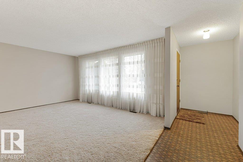 23 Lorraine Cr, St. Albert, Alberta  T8N 2R4 - Photo 6 - E4466949