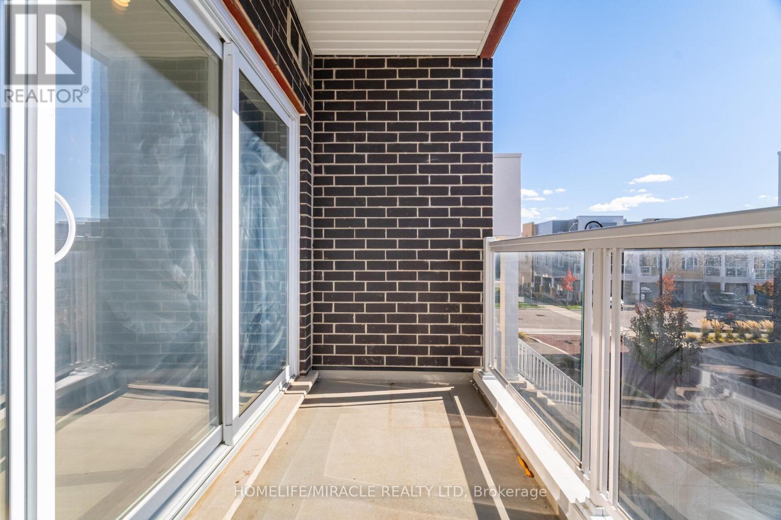 15 Visionary Avenue, Kitchener, Ontario N2R 0R7 - Photo 9 - X12584720