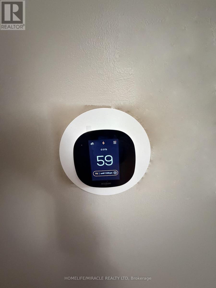 201 Darling Street, Brantford, Ontario  N3S 3W8 - Photo 11 - X12584766