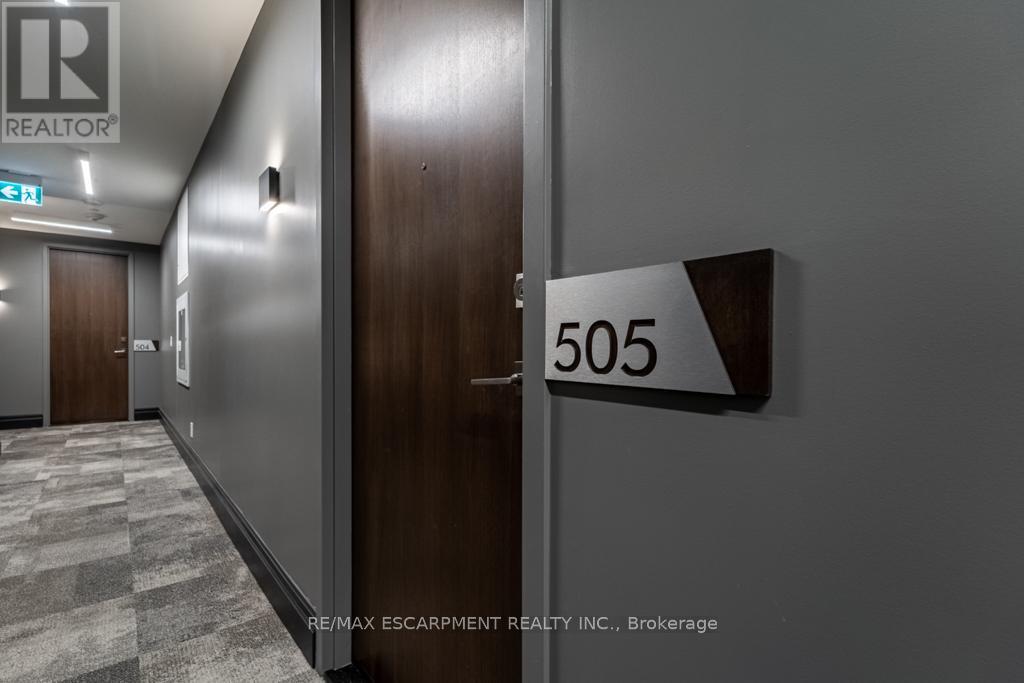 505 - 101 Locke Street S, Hamilton, Ontario  L8P 4A6 - Photo 4 - X12584832