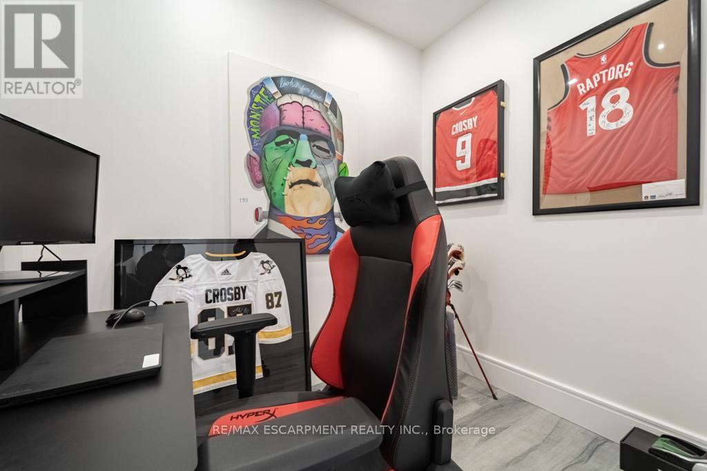 505 - 101 Locke Street S, Hamilton, Ontario  L8P 4A6 - Photo 6 - X12584832