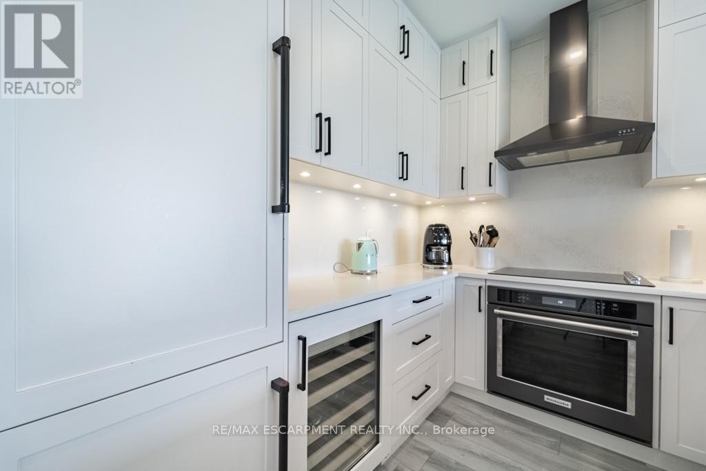 505 - 101 Locke Street S, Hamilton, Ontario  L8P 4A6 - Photo 8 - X12584832