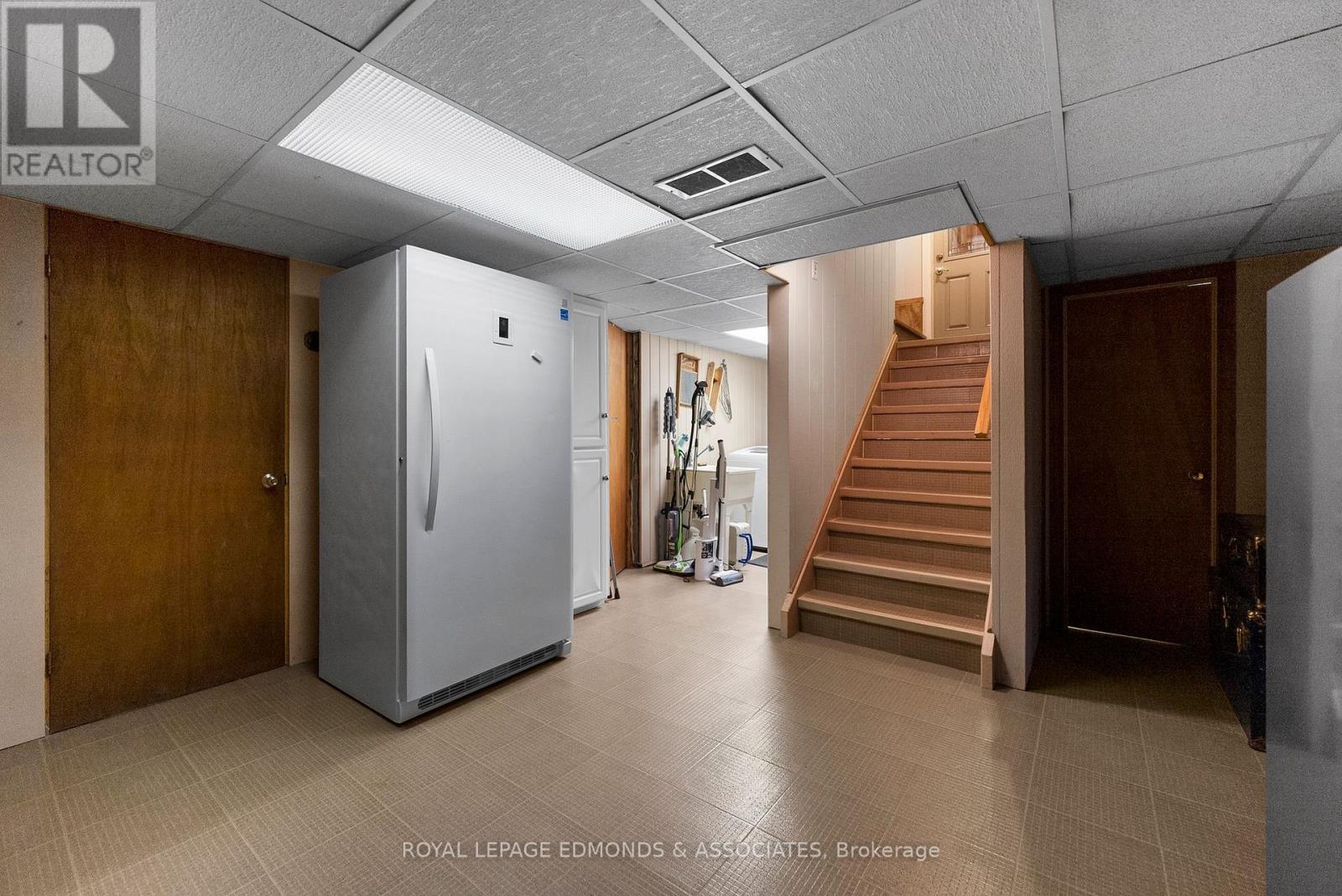 40925 Highway 41, Laurentian Valley, Ontario  K8A 6W5 - Photo 27 - X12584994