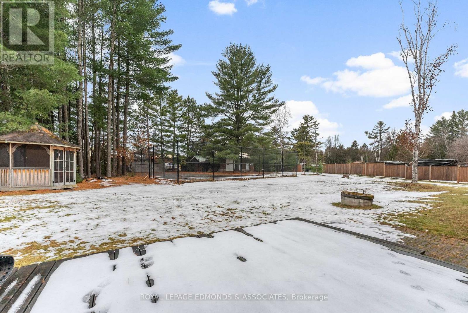 40925 Highway 41, Laurentian Valley, Ontario  K8A 6W5 - Photo 38 - X12584994