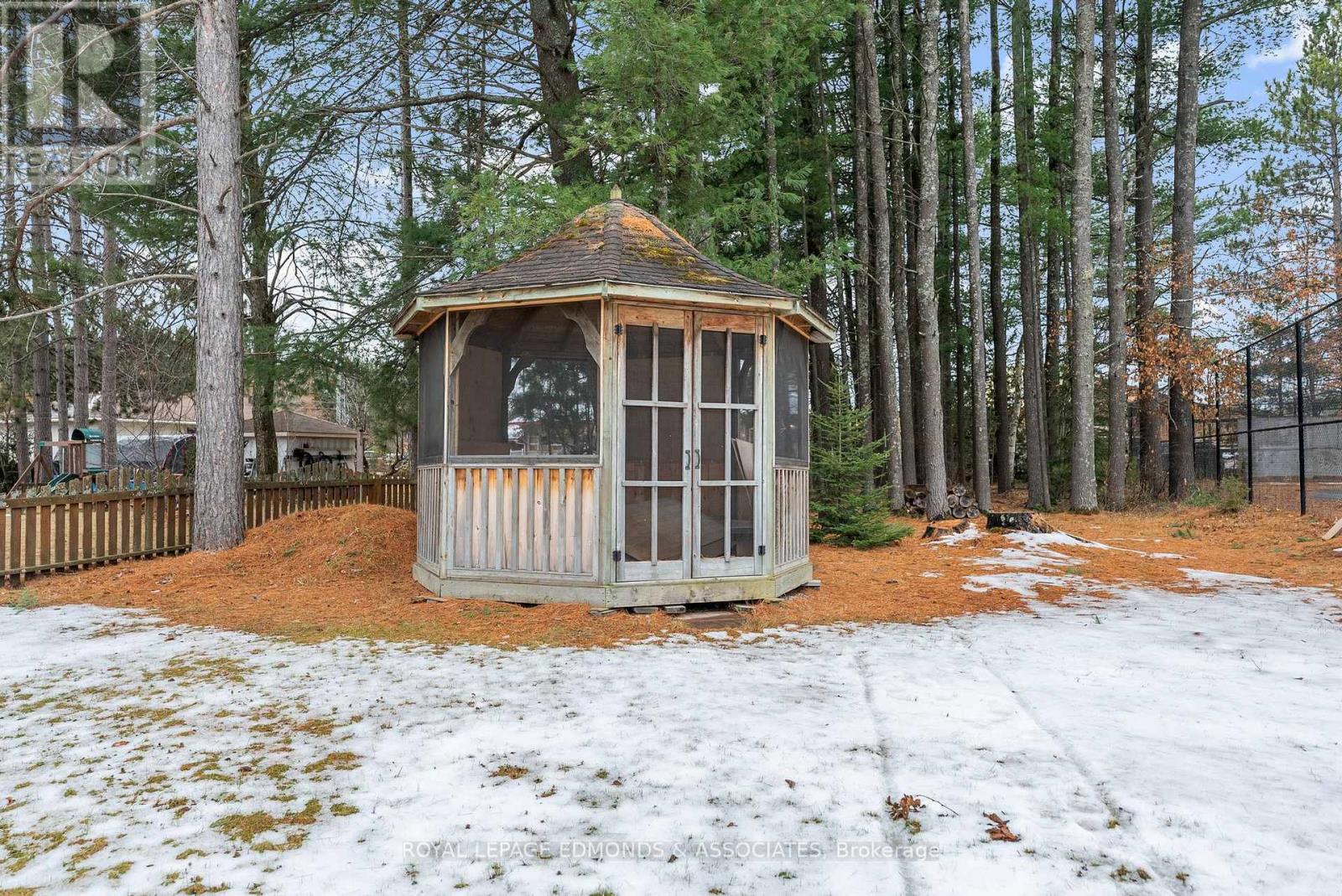 40925 Highway 41, Laurentian Valley, Ontario  K8A 6W5 - Photo 39 - X12584994