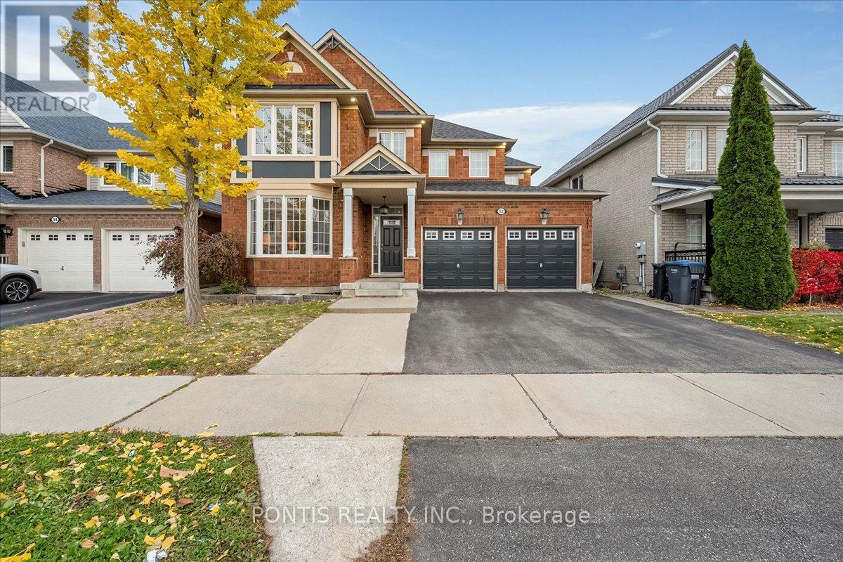 52 EMMETT CIRCLE, Brampton, Ontario