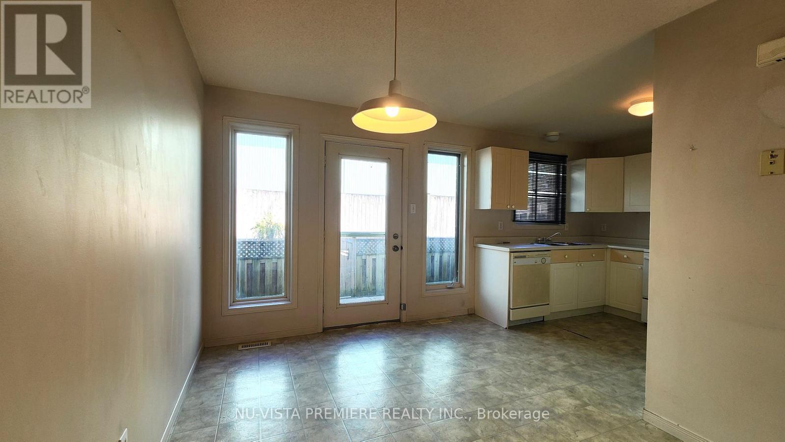 7 - 40 Burslem Street, London East, Ontario  N5W 2V7 - Photo 11 - X12443780