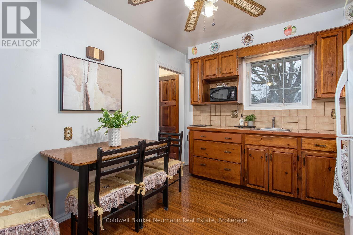 169 Country Club Drive, Guelph, Ontario  N1E 3K8 - Photo 11 - X12525236