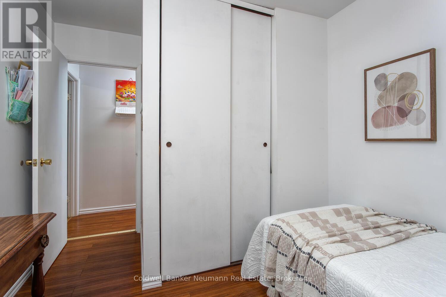 169 Country Club Drive, Guelph, Ontario  N1E 3K8 - Photo 18 - X12525236