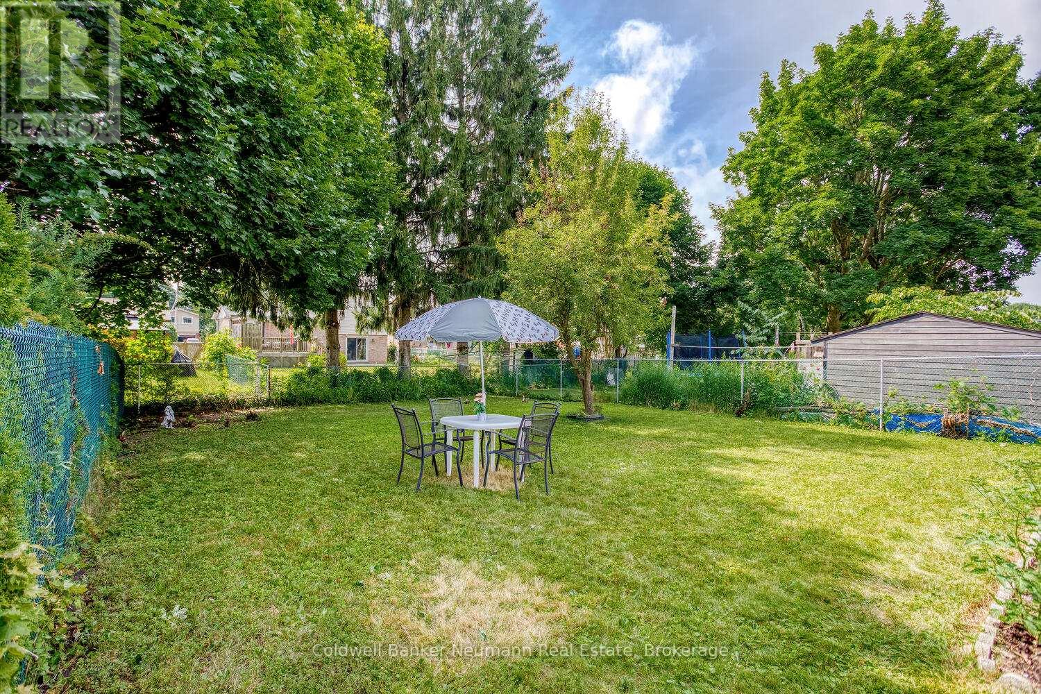 169 Country Club Drive, Guelph, Ontario  N1E 3K8 - Photo 37 - X12525236