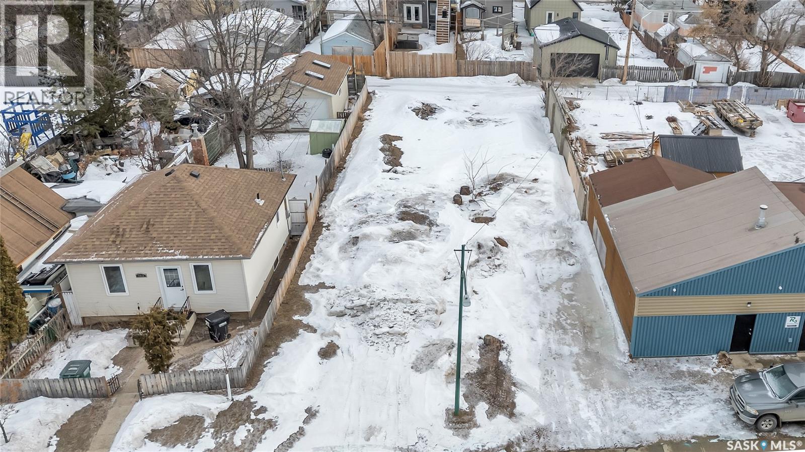 514 K Avenue S, Saskatoon, Saskatchewan  S7M 2E2 - Photo 2 - SK024869