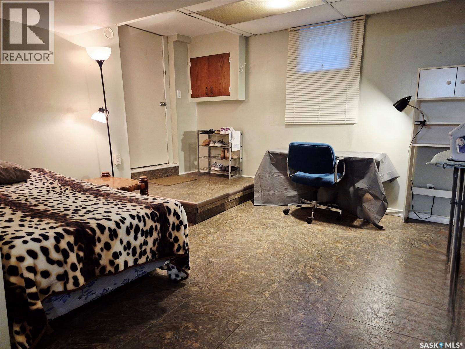 505 Centre Street, Shaunavon, Saskatchewan  S0N 2M0 - Photo 19 - SK024850