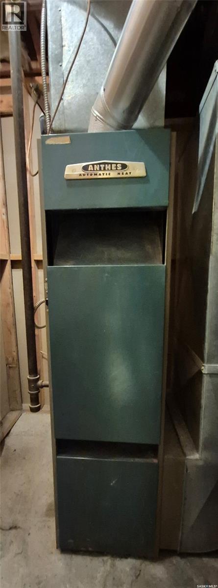 505 Centre Street, Shaunavon, Saskatchewan  S0N 2M0 - Photo 22 - SK024850