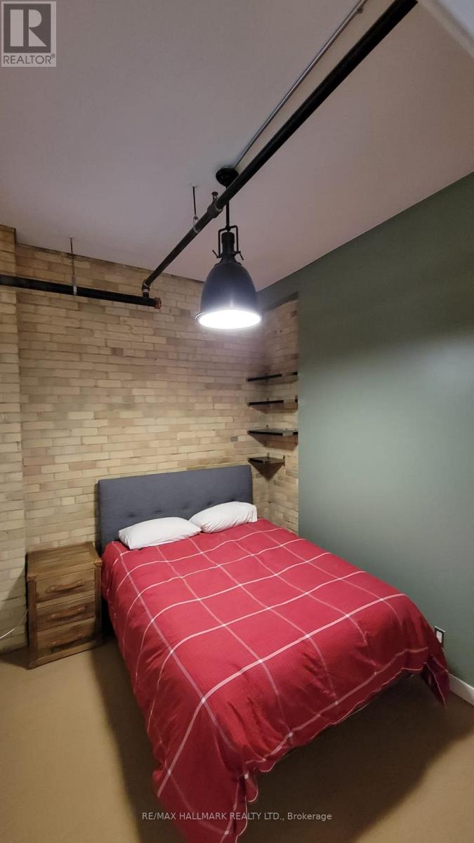 201 - 383 Adelaide Street E, Toronto, Ontario  M5A 1N3 - Photo 8 - C12584868