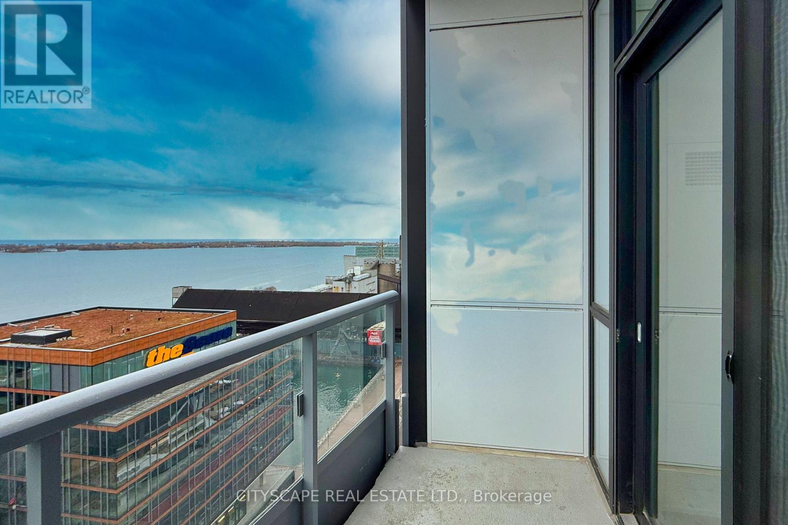 2013 - 15 Richardson Street S, Toronto, Ontario  M5A 0Y5 - Photo 16 - C12584908