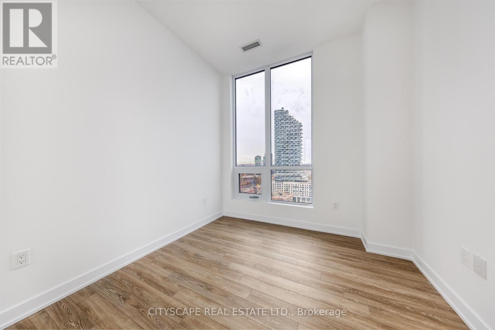 2013 - 15 Richardson Street S, Toronto, Ontario  M5A 0Y5 - Photo 20 - C12584908