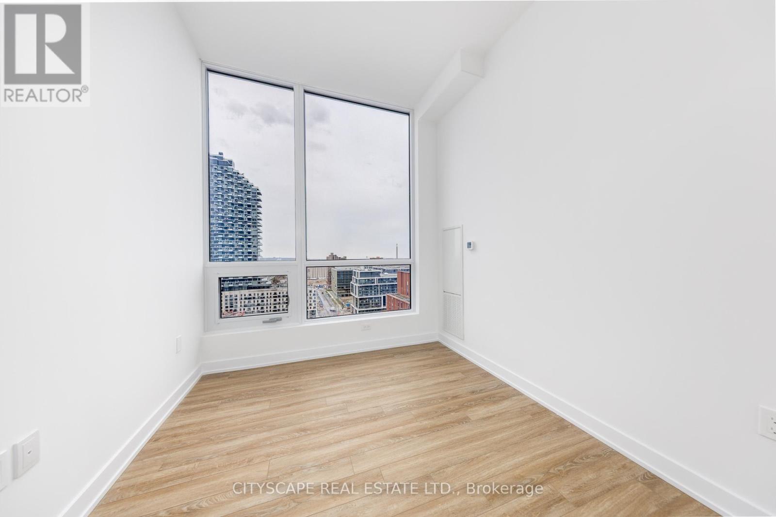 2013 - 15 Richardson Street S, Toronto, Ontario  M5A 0Y5 - Photo 23 - C12584908