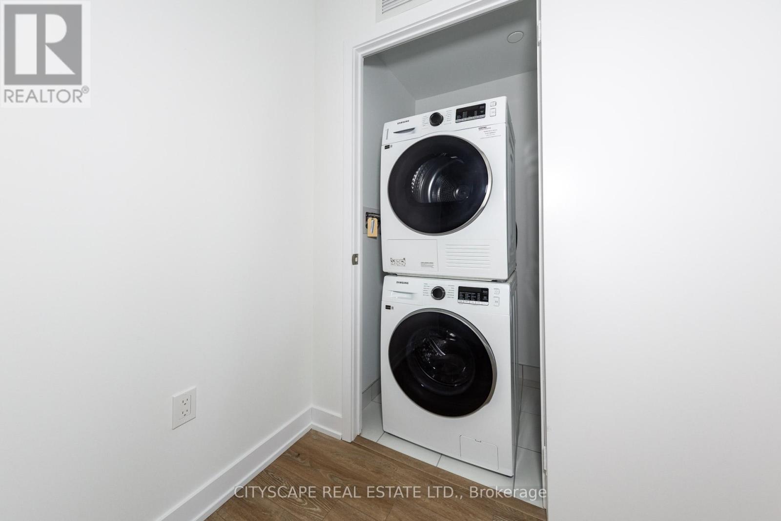 2013 - 15 Richardson Street S, Toronto, Ontario  M5A 0Y5 - Photo 24 - C12584908