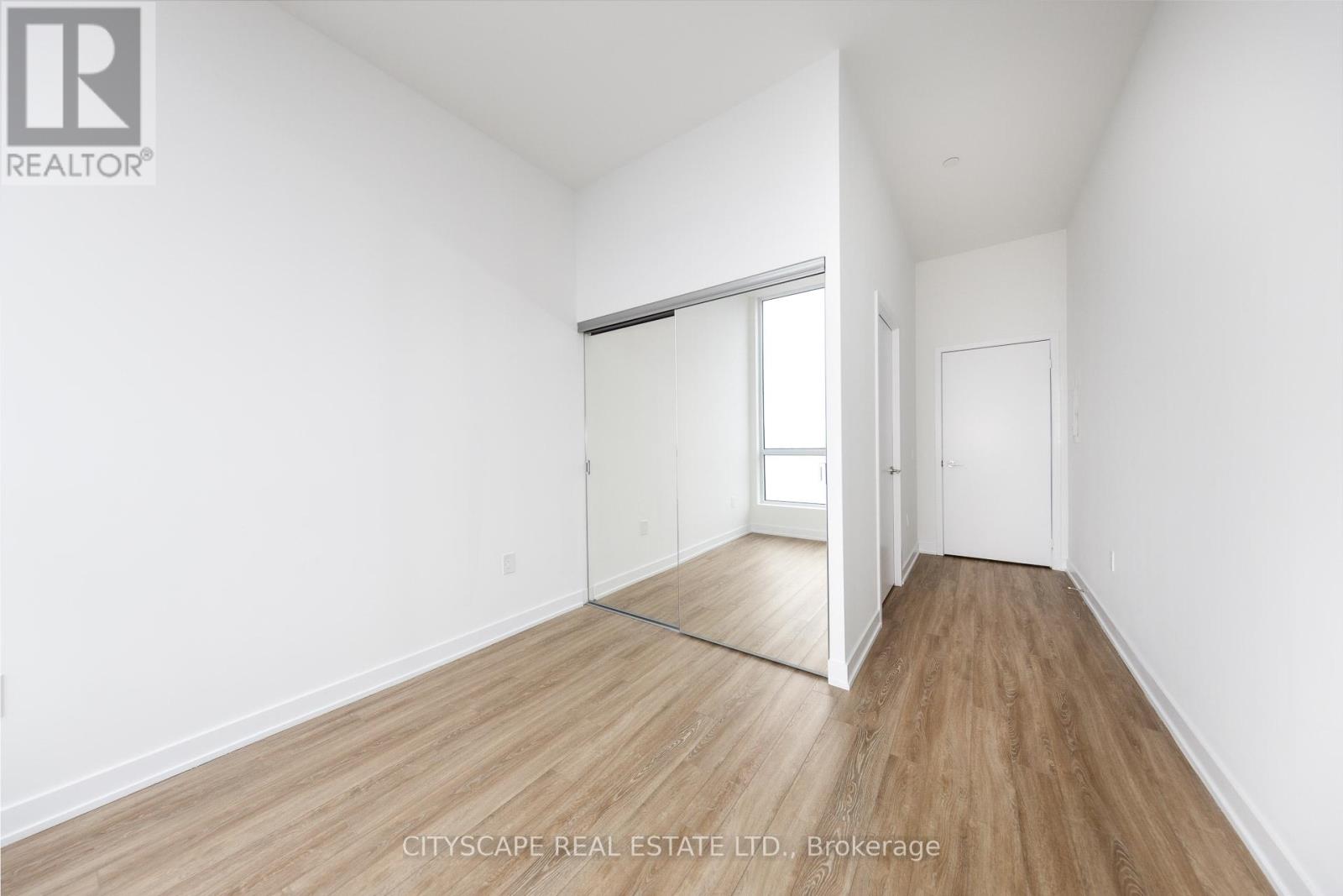 2013 - 15 Richardson Street S, Toronto, Ontario  M5A 0Y5 - Photo 6 - C12584908
