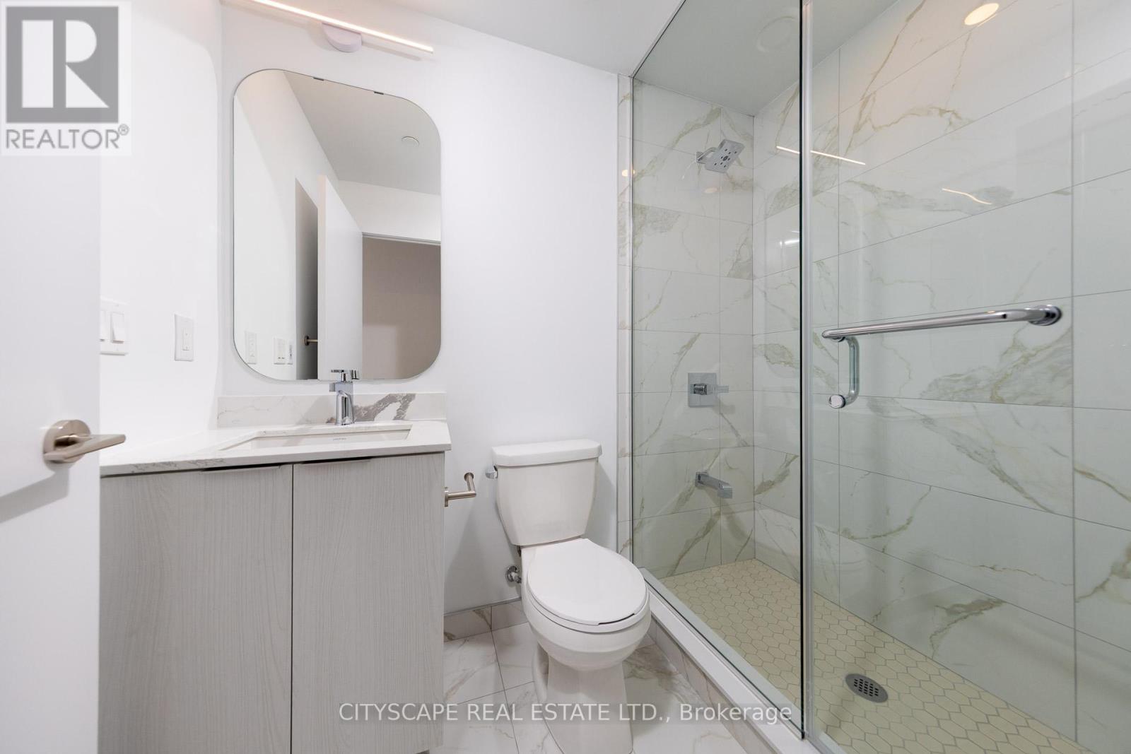 2013 - 15 Richardson Street S, Toronto, Ontario  M5A 0Y5 - Photo 8 - C12584908