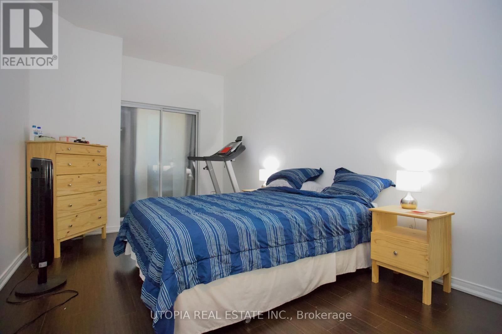 1017 - 7 King Street E, Toronto, Ontario  M5C 1B2 - Photo 15 - C12585022