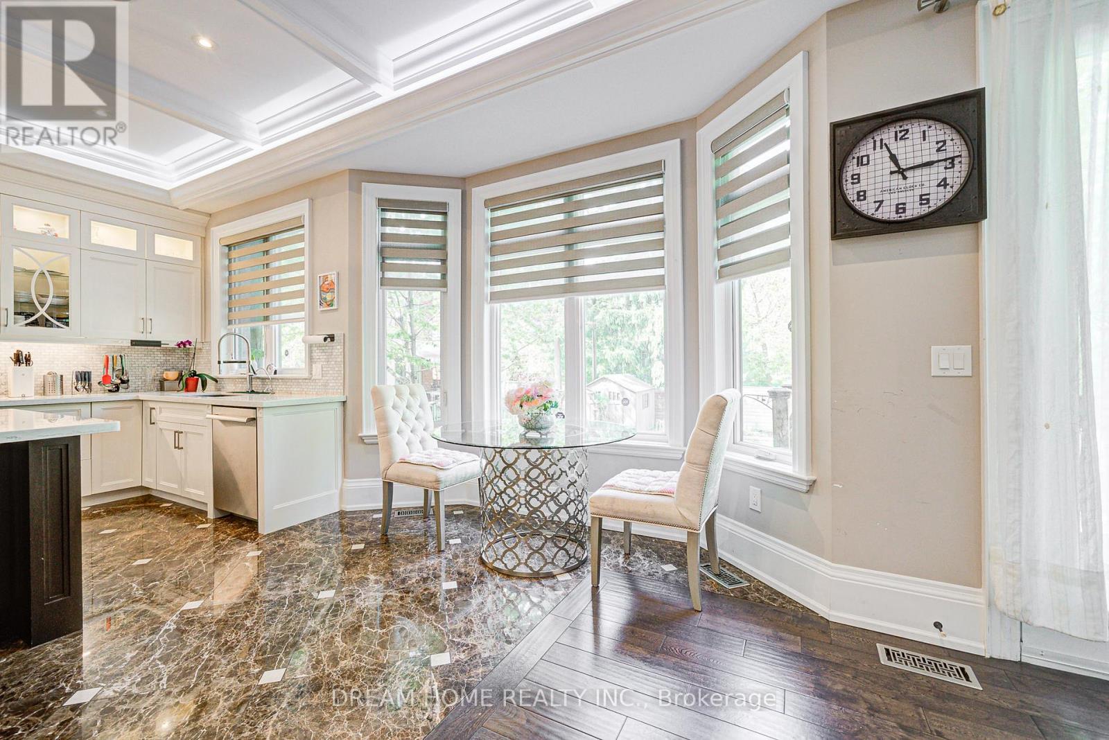 22 Leona Drive, Toronto, Ontario  M2N 4V5 - Photo 17 - C12585036