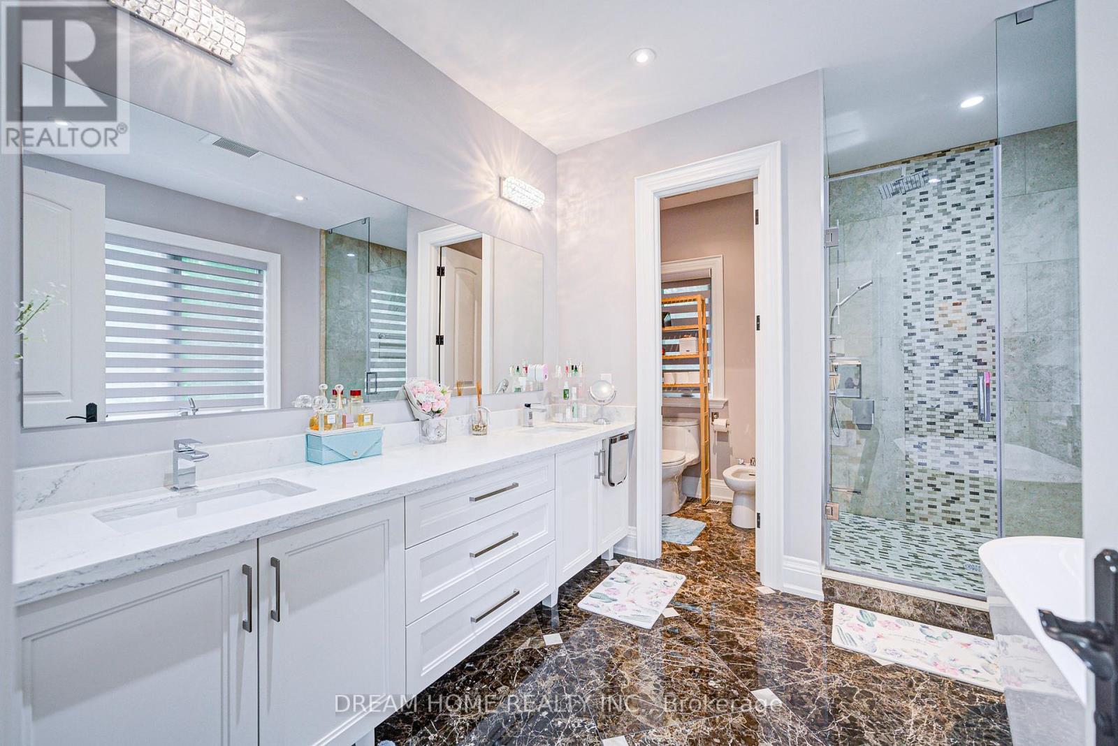 22 Leona Drive, Toronto, Ontario  M2N 4V5 - Photo 21 - C12585036