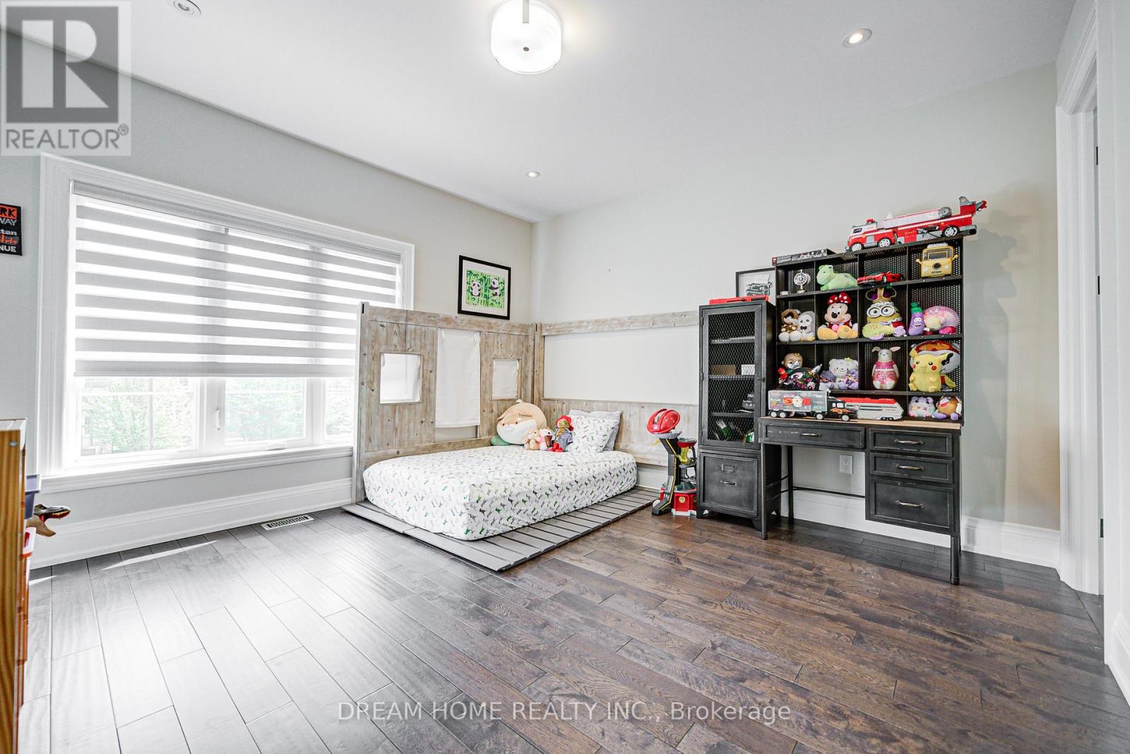 22 Leona Drive, Toronto, Ontario  M2N 4V5 - Photo 29 - C12585036