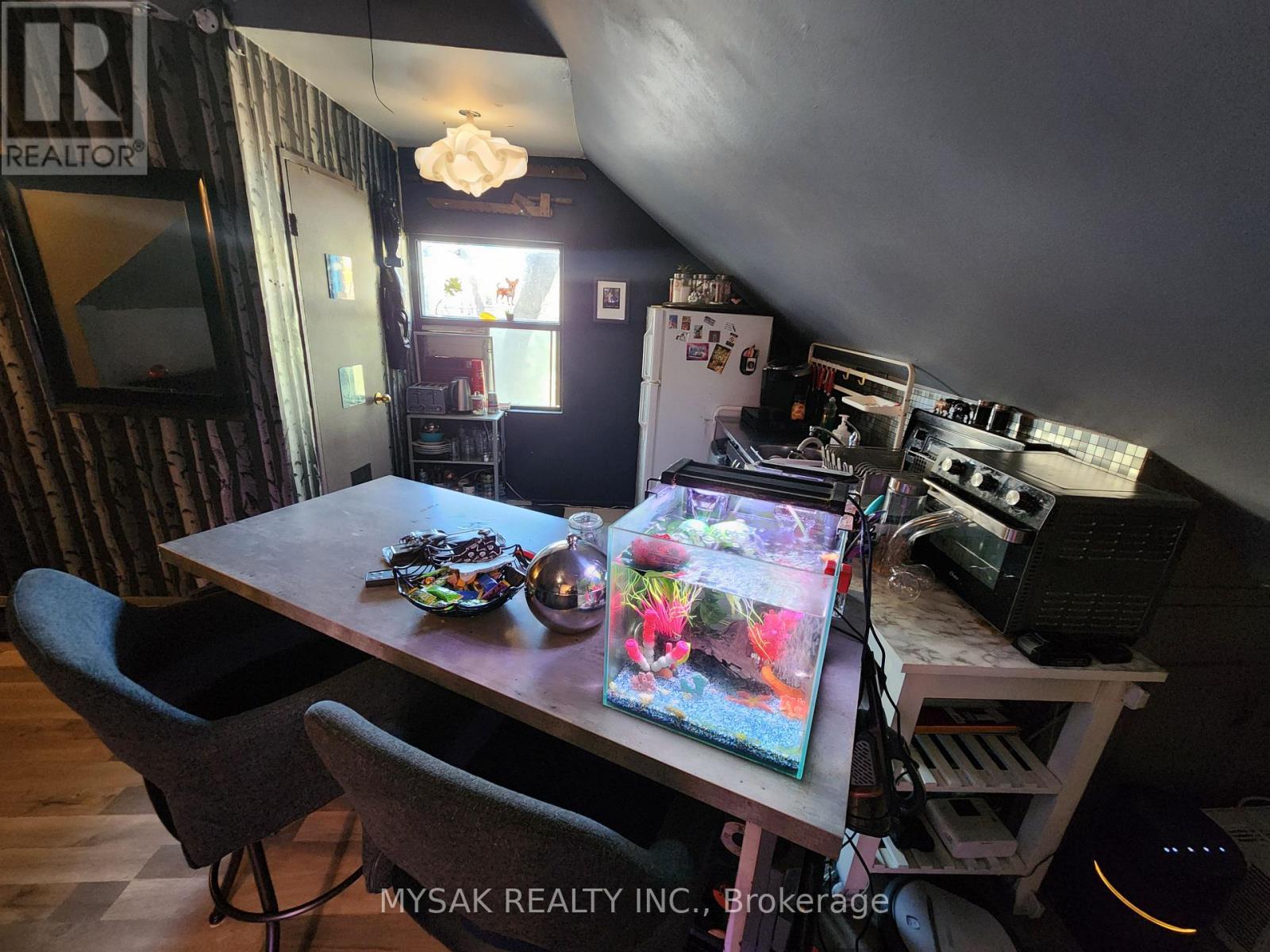 50-52 Dundonald Street, Toronto, Ontario  M4Y 1K2 - Photo 21 - C12576444