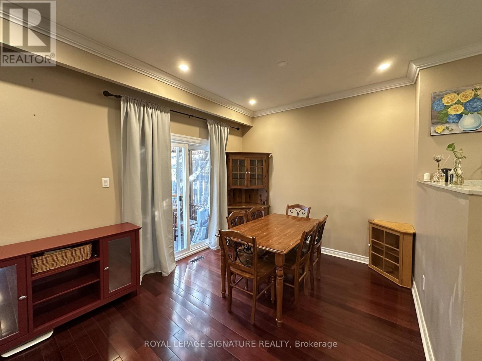 Main - 4273 Pheasant Run, Mississauga, Ontario  L5L 2B8 - Photo 11 - W12463143