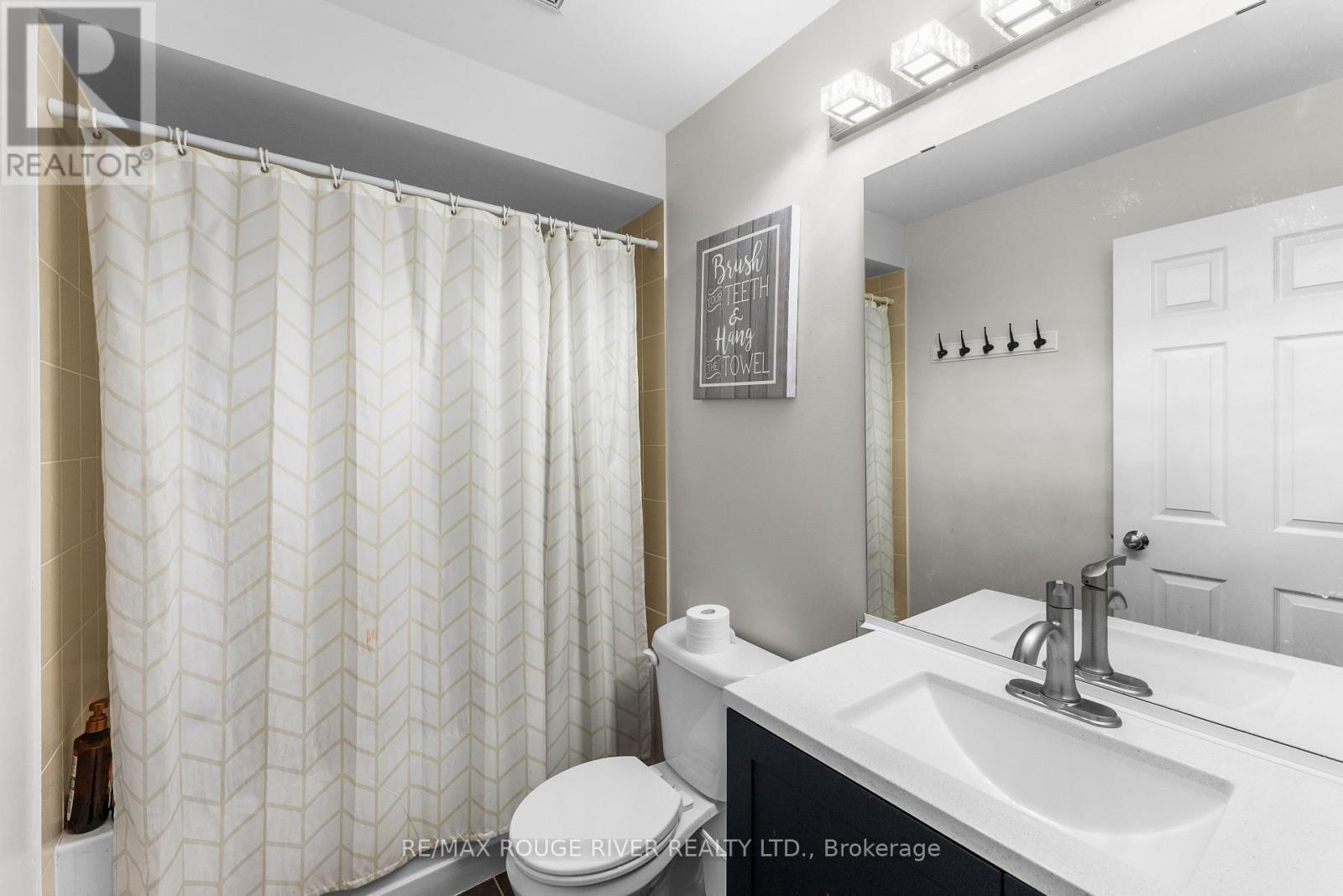 37 Dykstra Lane, Clarington, Ontario  L1C 0K8 - Photo 15 - E12585014