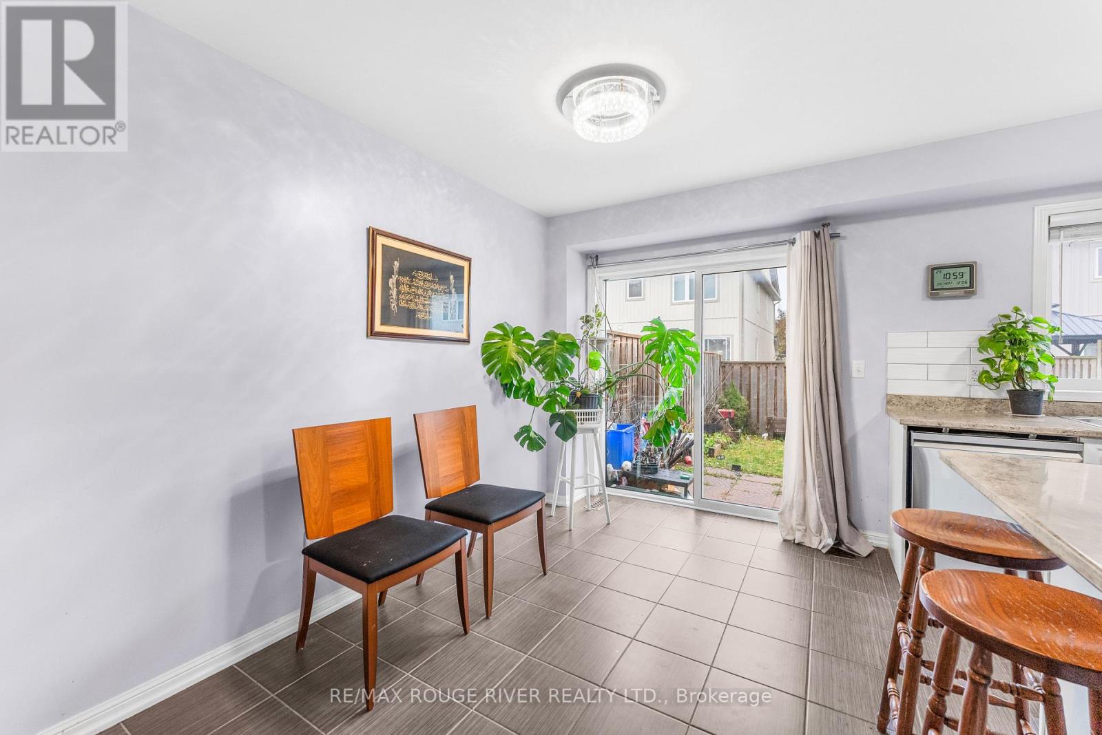 37 Dykstra Lane, Clarington, Ontario  L1C 0K8 - Photo 8 - E12585014