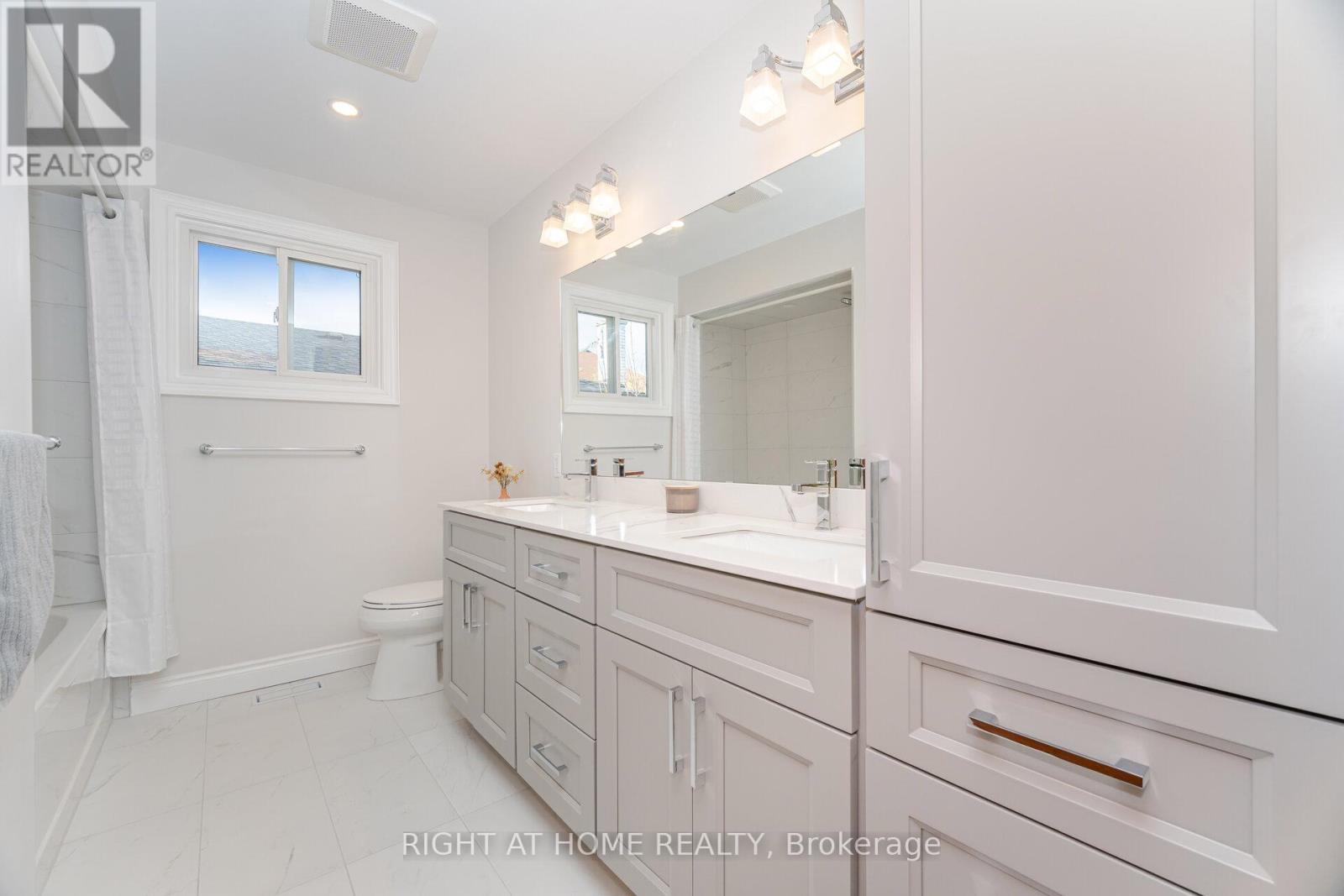 #main - 1286 Old Orchard Avenue, Pickering, Ontario  L1W 1G2 - Photo 10 - E12585028