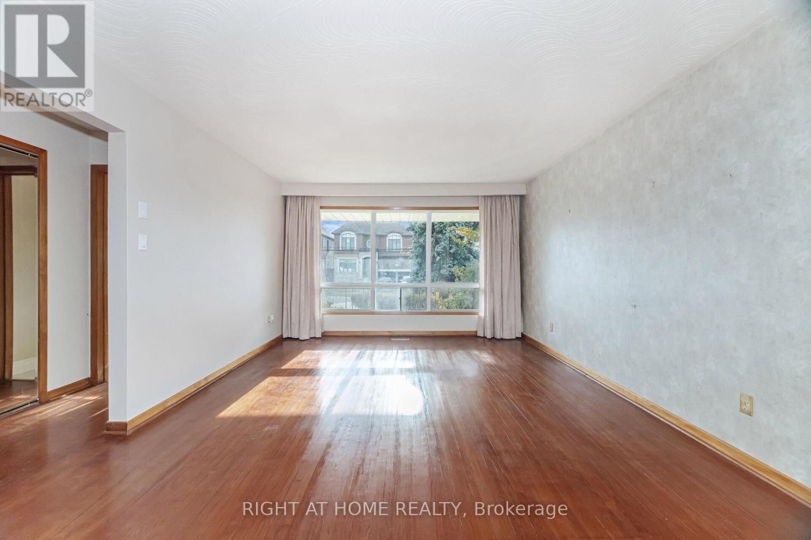 #main - 1286 Old Orchard Avenue, Pickering, Ontario  L1W 1G2 - Photo 13 - E12585028