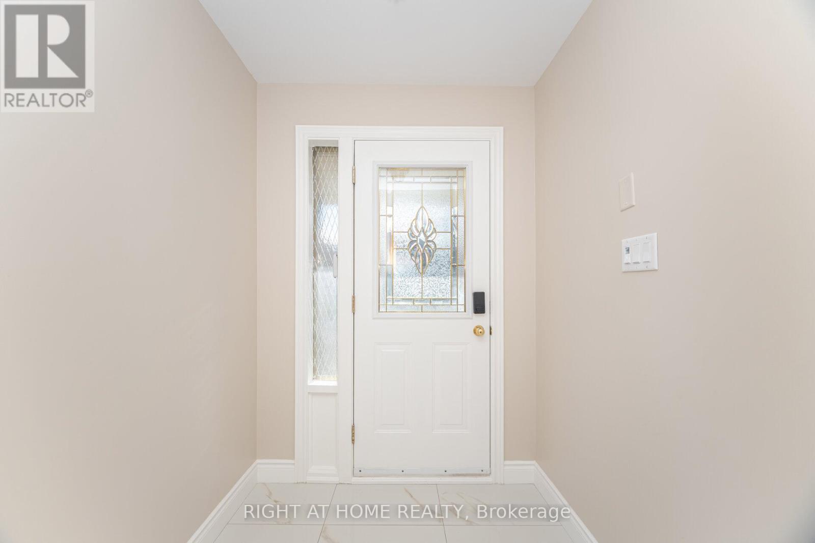 #main - 1286 Old Orchard Avenue, Pickering, Ontario  L1W 1G2 - Photo 4 - E12585028