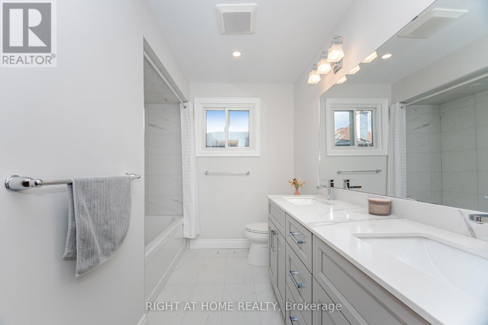 #main - 1286 Old Orchard Avenue, Pickering, Ontario  L1W 1G2 - Photo 9 - E12585028