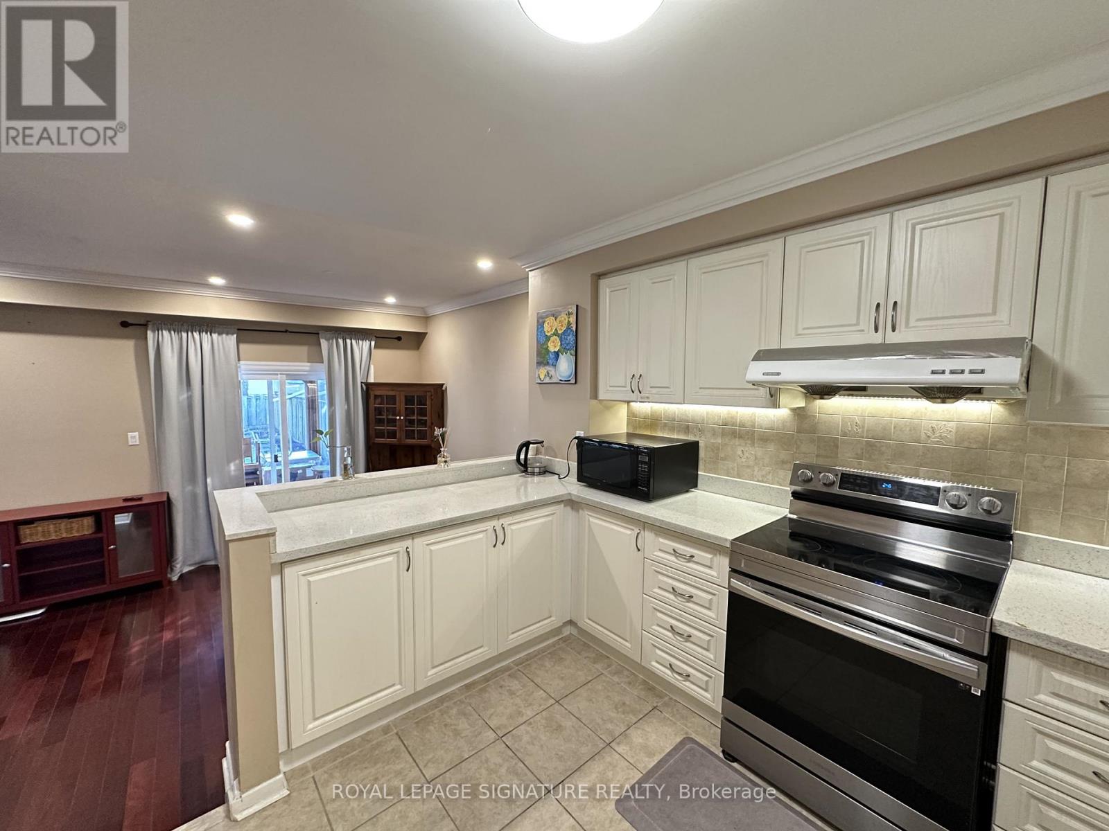 Main - 4273 Pheasant Run, Mississauga, Ontario  L5L 2B8 - Photo 10 - W12463143