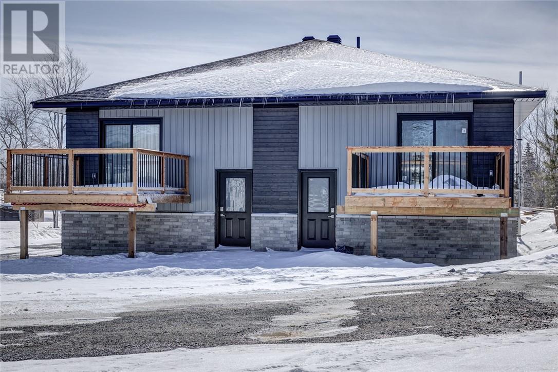 1209 Howey Drive Unit# 4, Sudbury, Ontario  P3B 1H6 - Photo 1 - 2125804