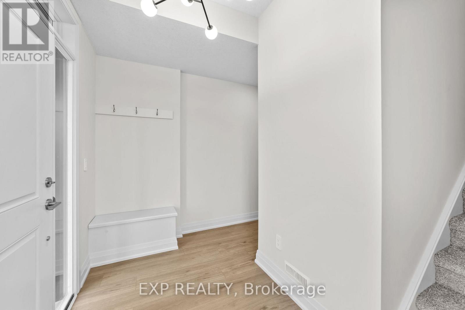 18 - 2605 Kettering Place, London South, Ontario  N6M 0G4 - Photo 4 - X12523870