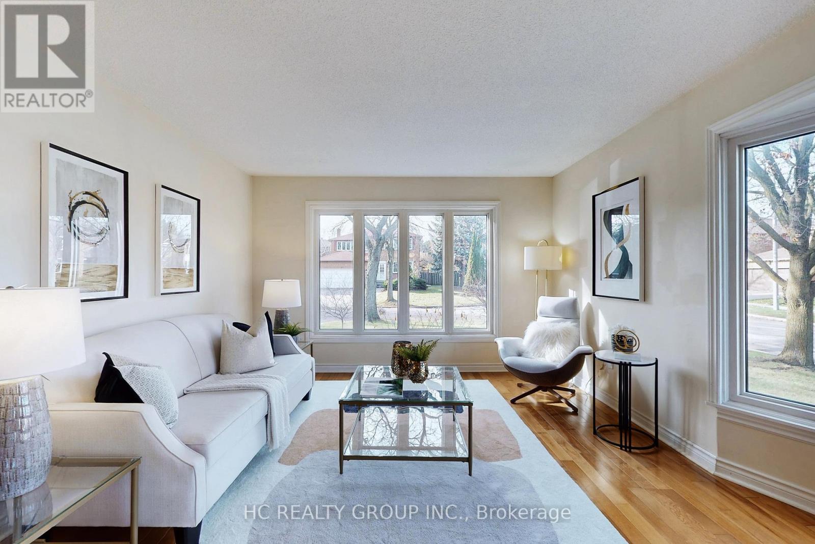 1 Atwood Court, Markham, Ontario  L3T 6T4 - Photo 2 - N12584886