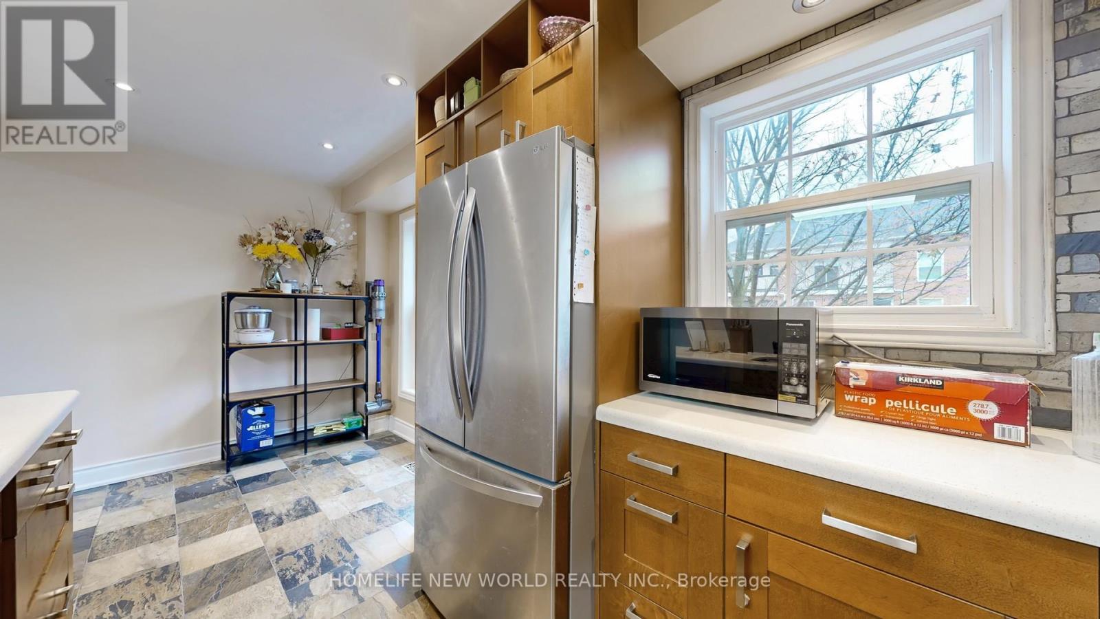 20 - 52 Wyatt Lane, Aurora, Ontario  L4G 7E4 - Photo 10 - N12584942